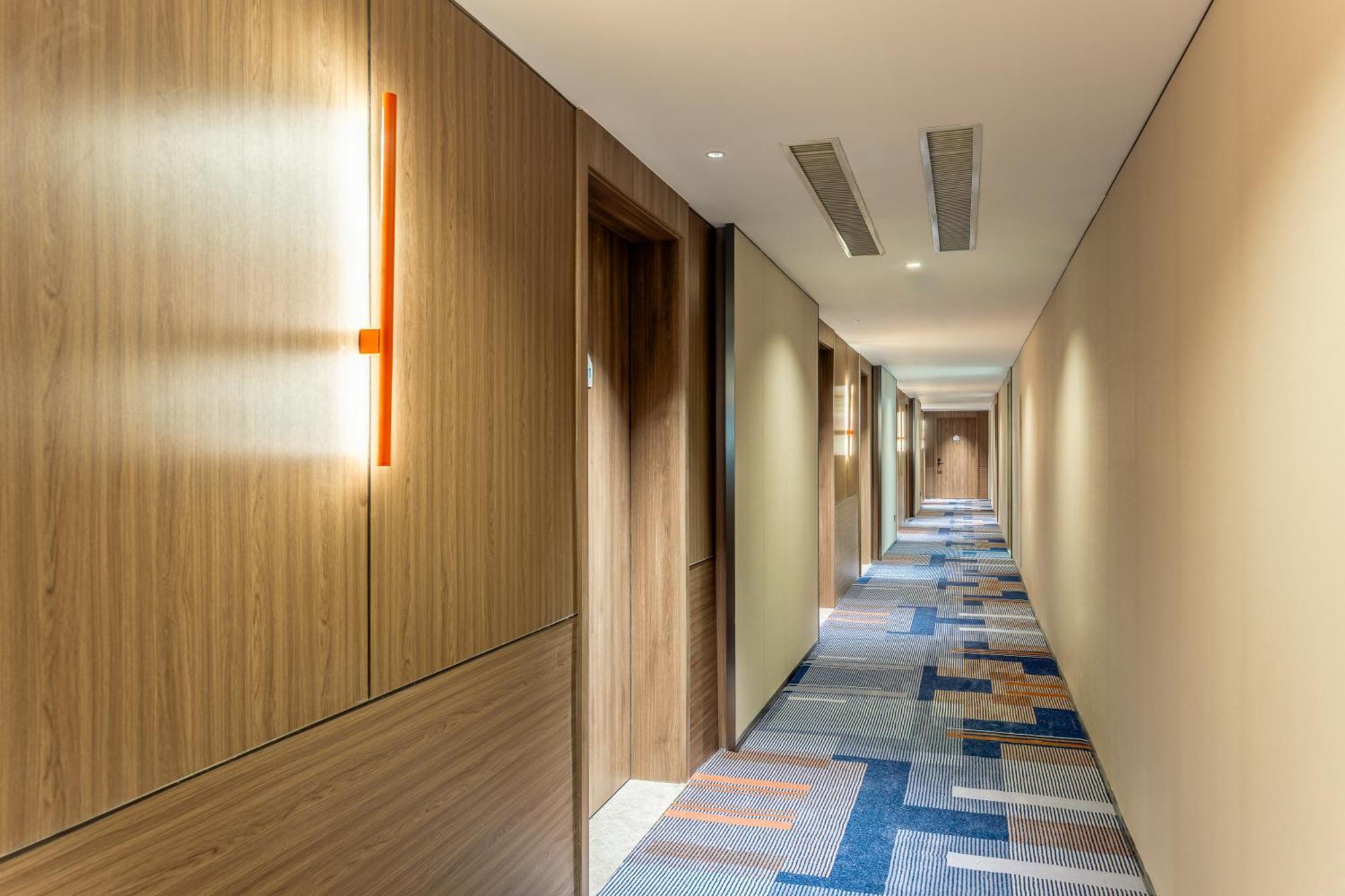 Holiday Inn Express Taizhou City Center By Ihg Zewnętrze zdjęcie