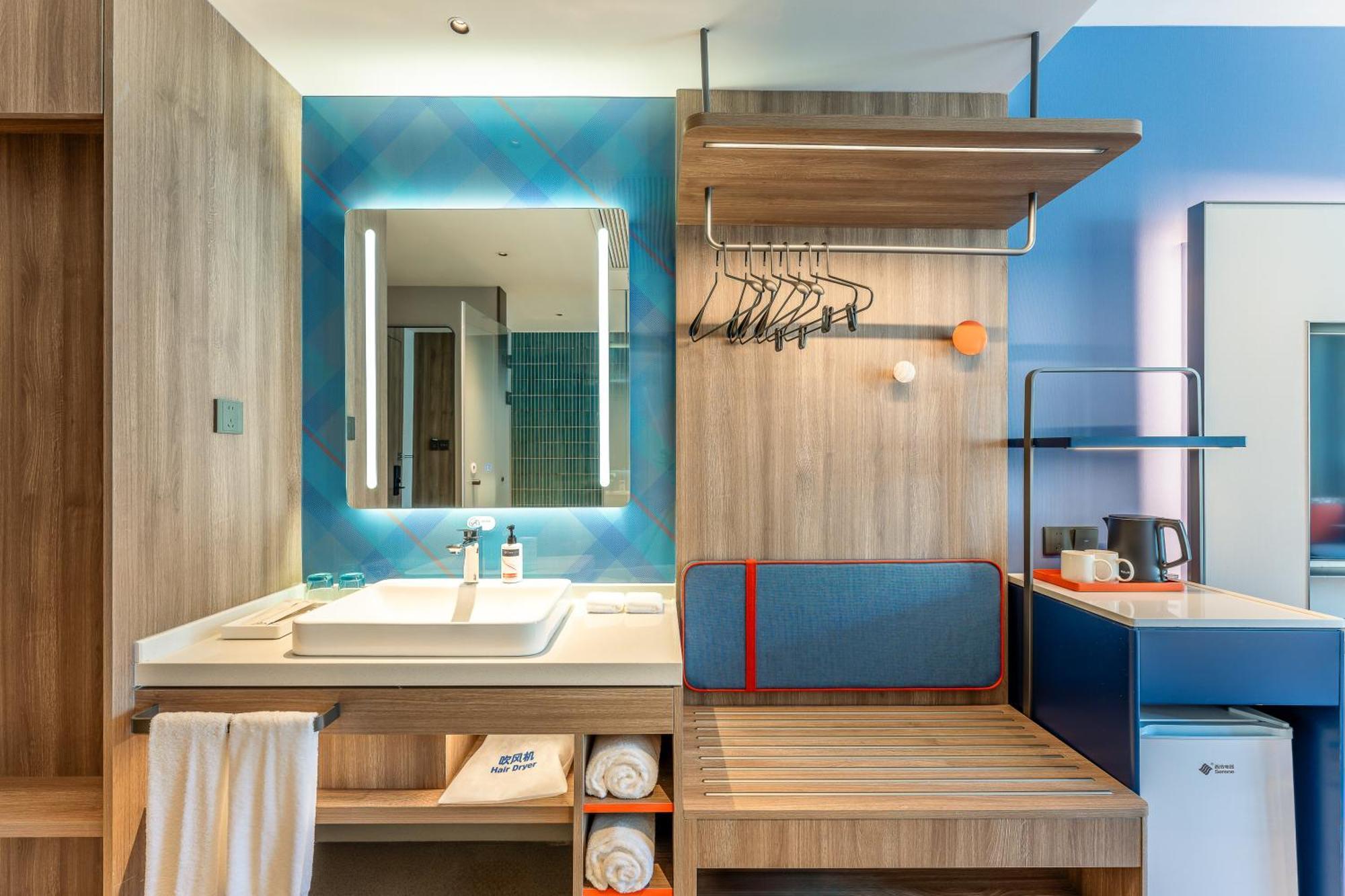 Holiday Inn Express Taizhou City Center By Ihg Zewnętrze zdjęcie